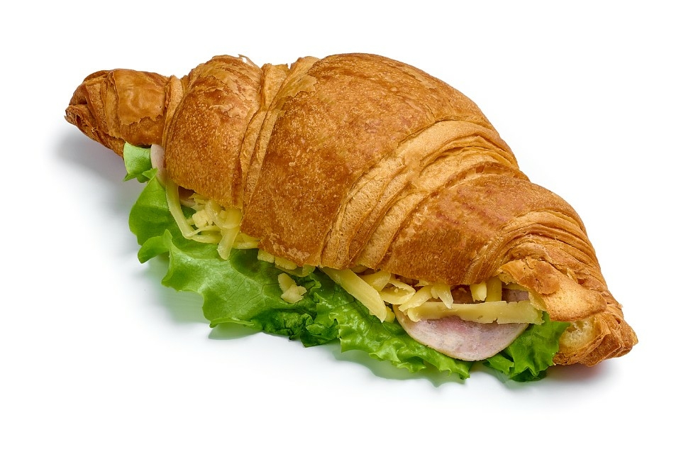 Круассан с ветчиной и сыром