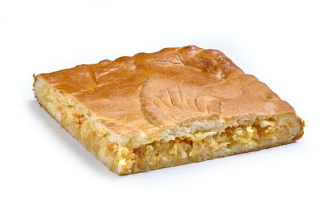 Пирог со свежей капустой и яйцом