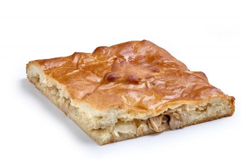 Пирог со свежей капустой и грибами