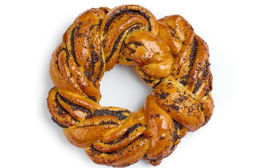 Плетенка с маком